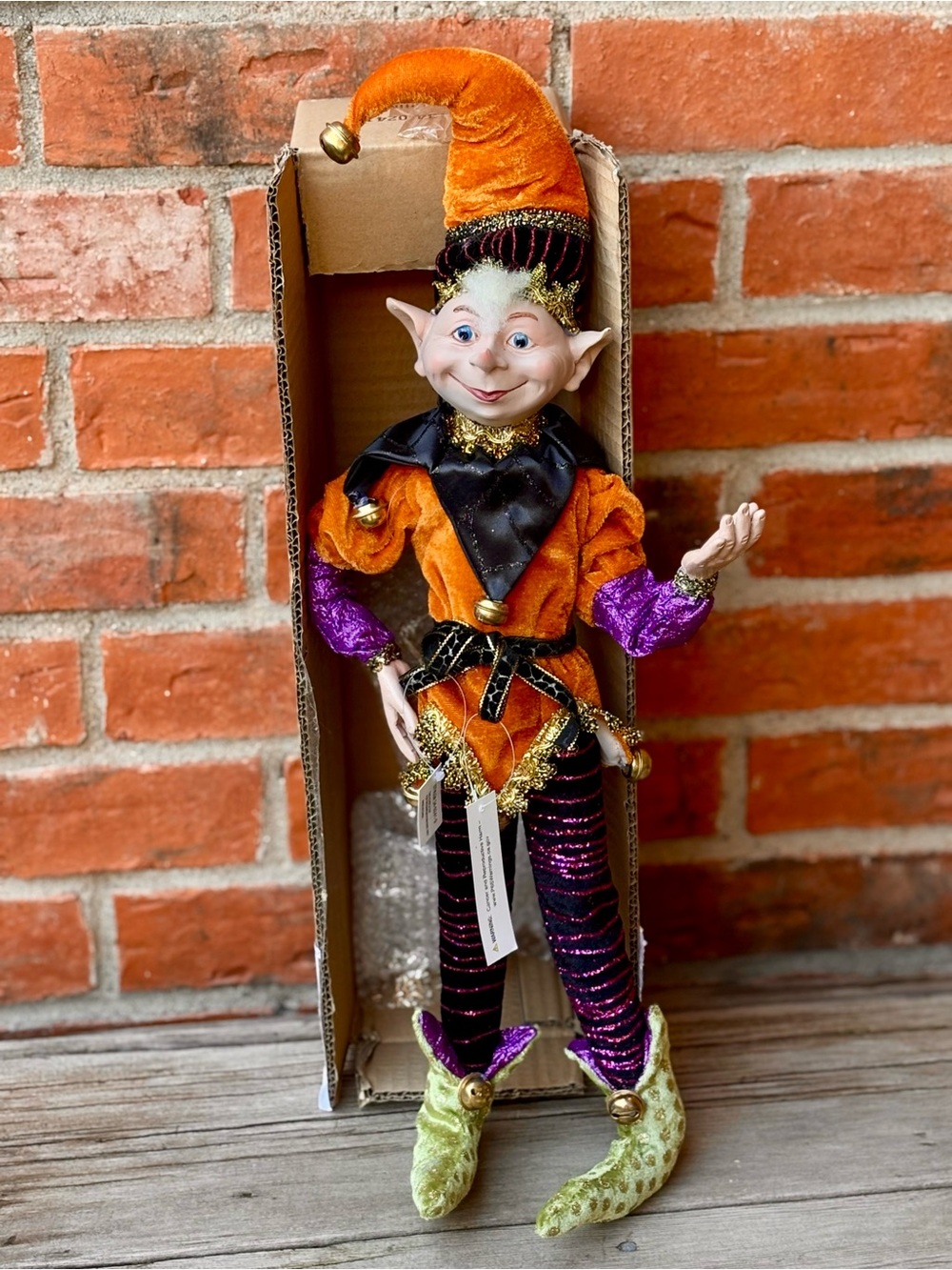 Robert Stanley or Raz Halloween Posable Elf 19" Tall